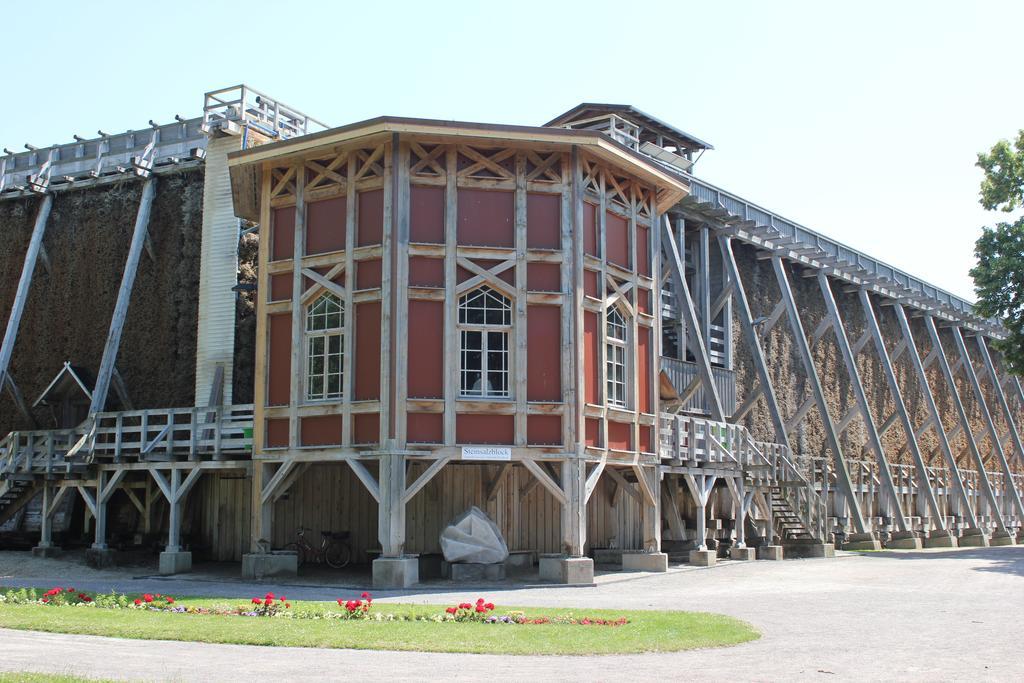 Gasthof & Pension Zum Saalestrand Bad Dürrenberg Extérieur photo